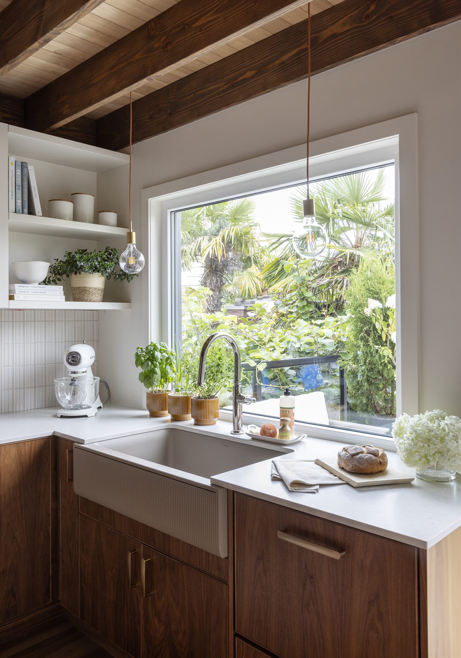 West Vancouver bathroom and laundry refresh